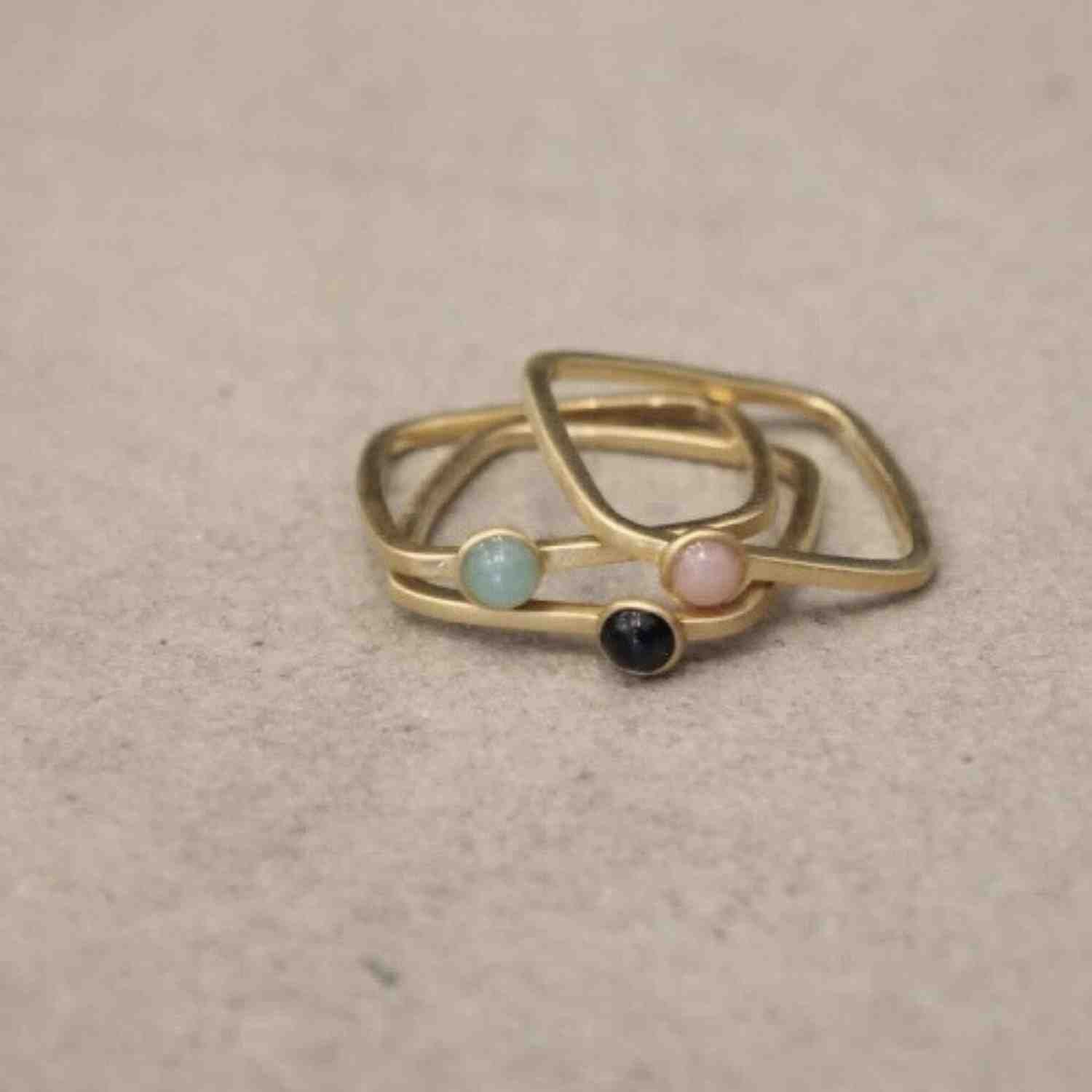 EVELYNE-M PETIT POINT | Amazonite Rectangular - Ring - Gold