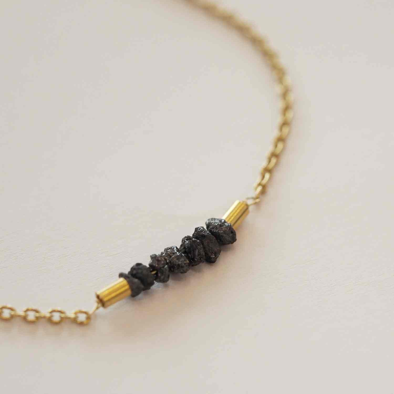 EVELYNE-M ROCKS | Black Rough Diamond - Bracelet - Gold