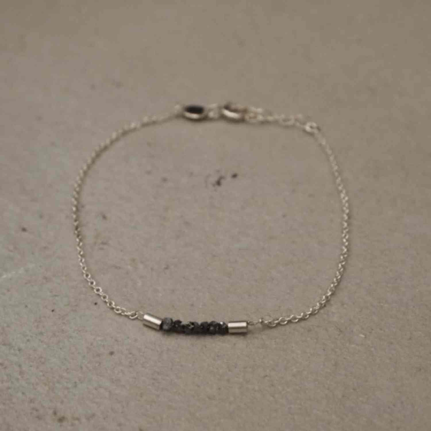 EVELYNE-M ROCKS | Black Rough Diamond - Bracelet - Silver