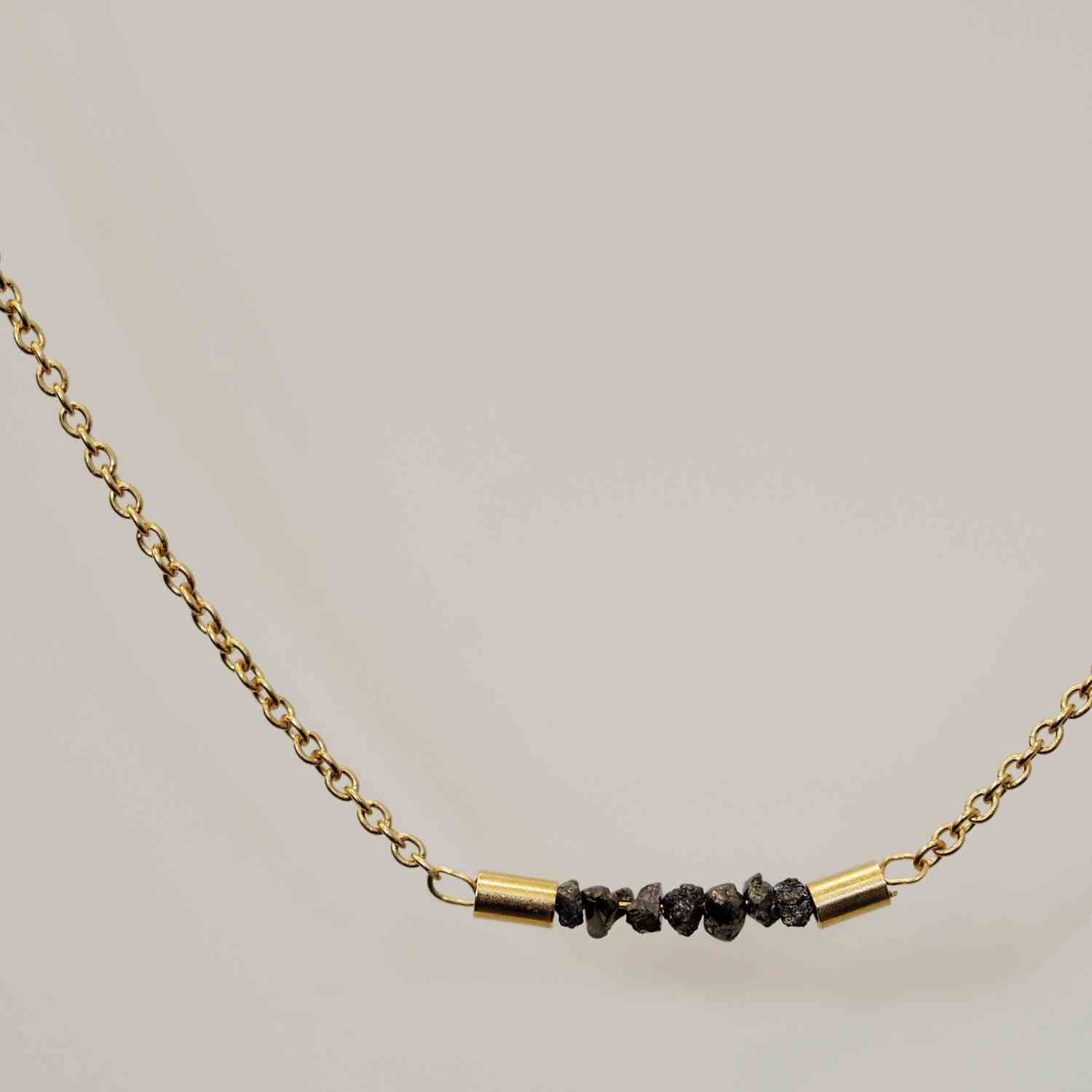 EVELYNE-M 42.5cm ROCKS | Black Rough Diamond - Necklace - Gold