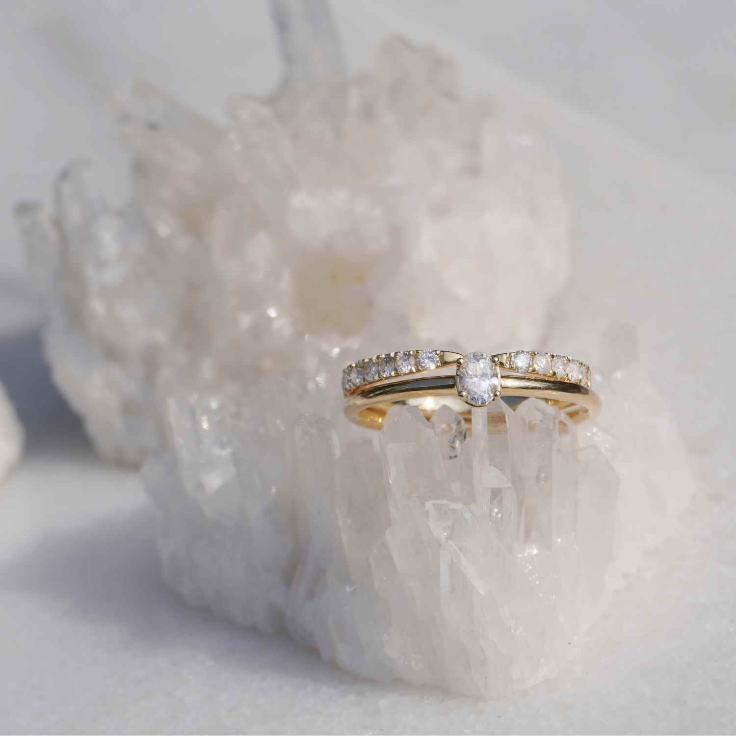 EVELYNE-M SMILODON | Claw Diamond White - Ring - 18 Karat Gold