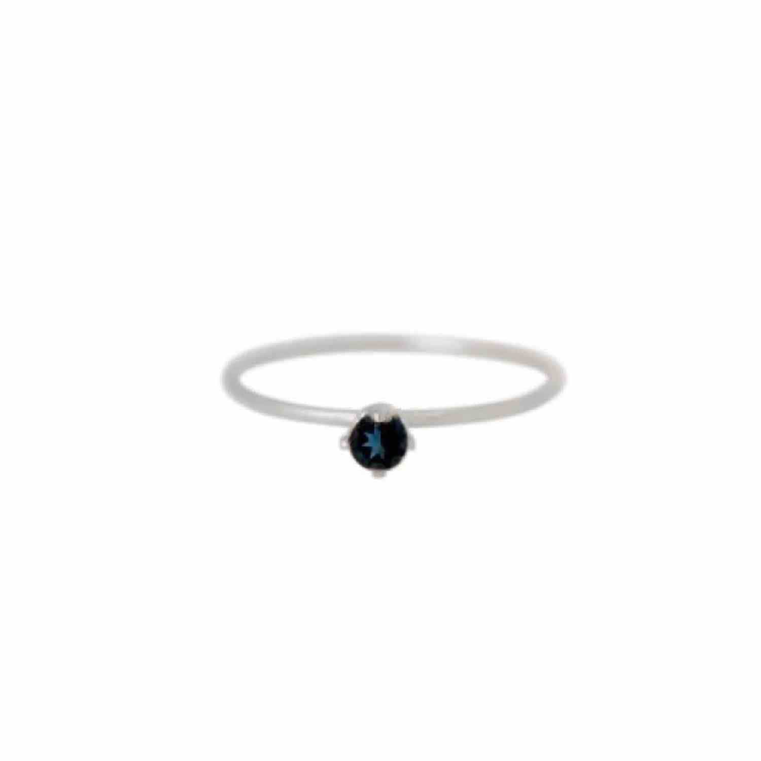 EVELYNE-M SOLITAIRE | Sapphire (S) - Ring - Silver