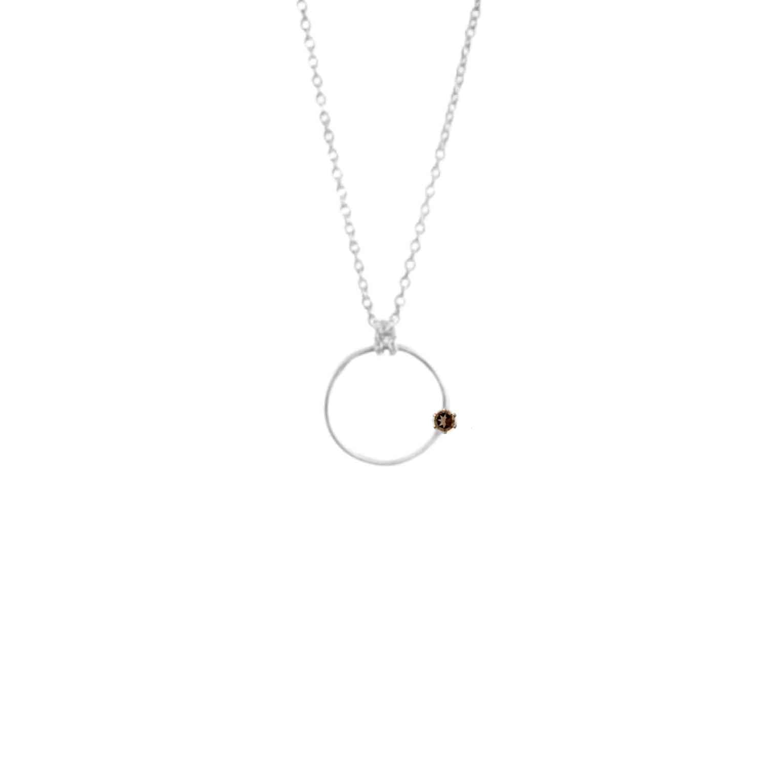 EVELYNE-M SOLITAIRE | Smoky Orbit - Necklace - Silver