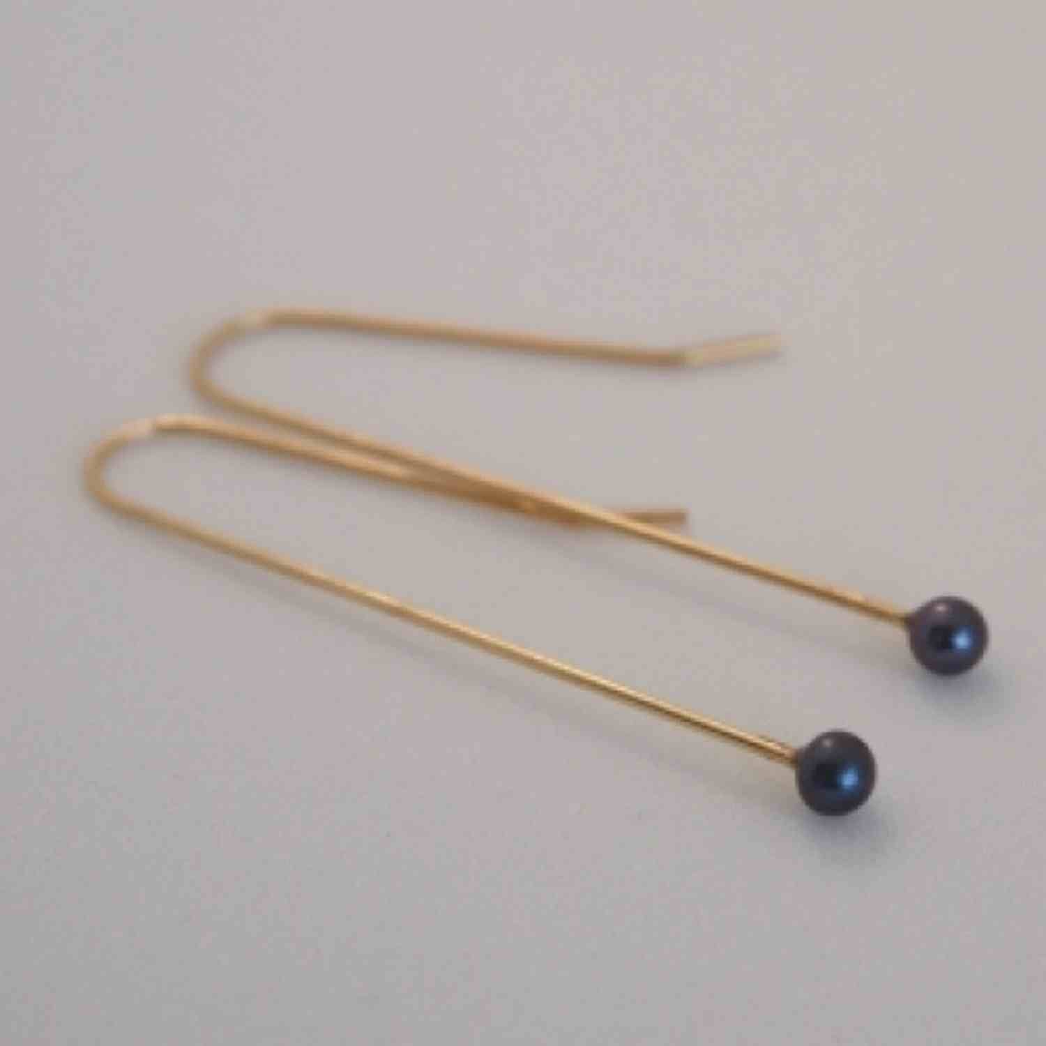 EVELYNE-M SOPHIE | Dark Pearl - Earring - Gold