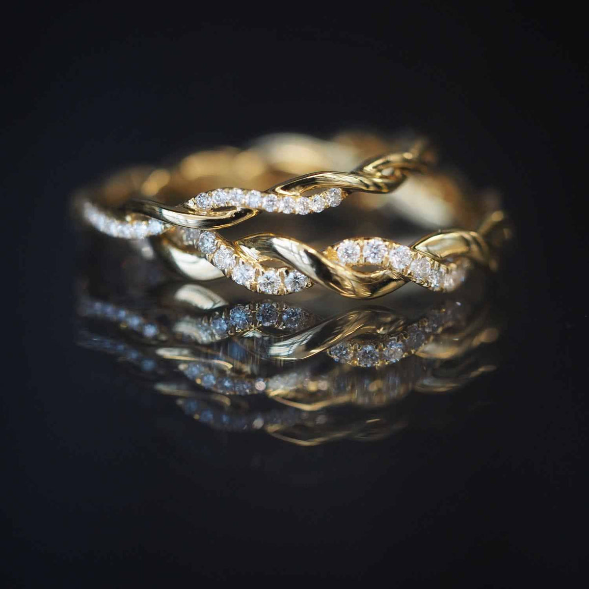 EVELYNE-M SOPHIE | Twist Diamond White Signature - Ring - 18 Karat Gold
