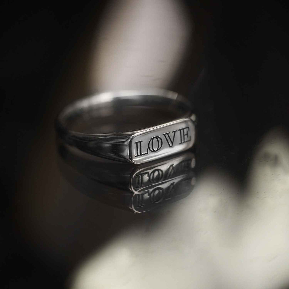 EVELYNE-M STRIPES&amp;JOIST | Medium Signet - Ring - Silver + ENGRAVING