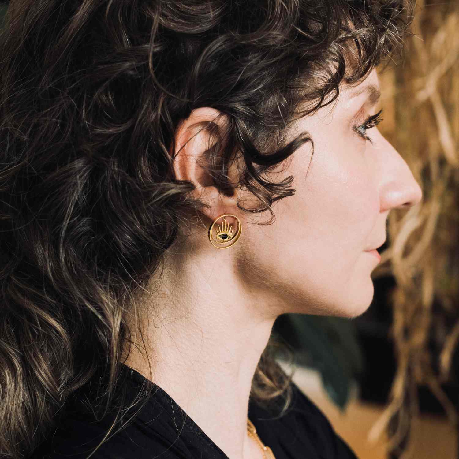 EVELYNE-M THIRD EYE | Flow Black Onyx - Stud Earring - Gold