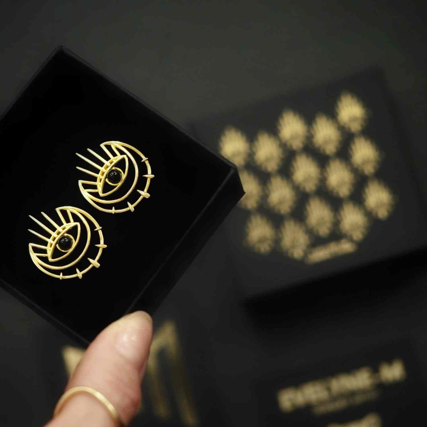 EVELYNE-M THIRD EYE | Grow Black Onyx - Stud Earring - Gold