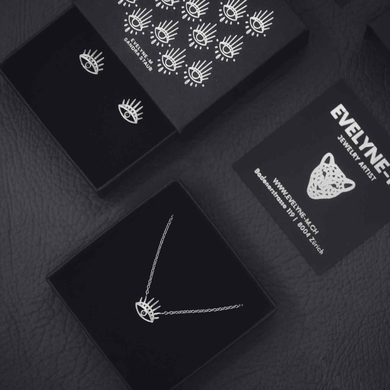 EVELYNE-M 45-50cm THIRD EYE | Small Black Onyx - Necklace - Silver